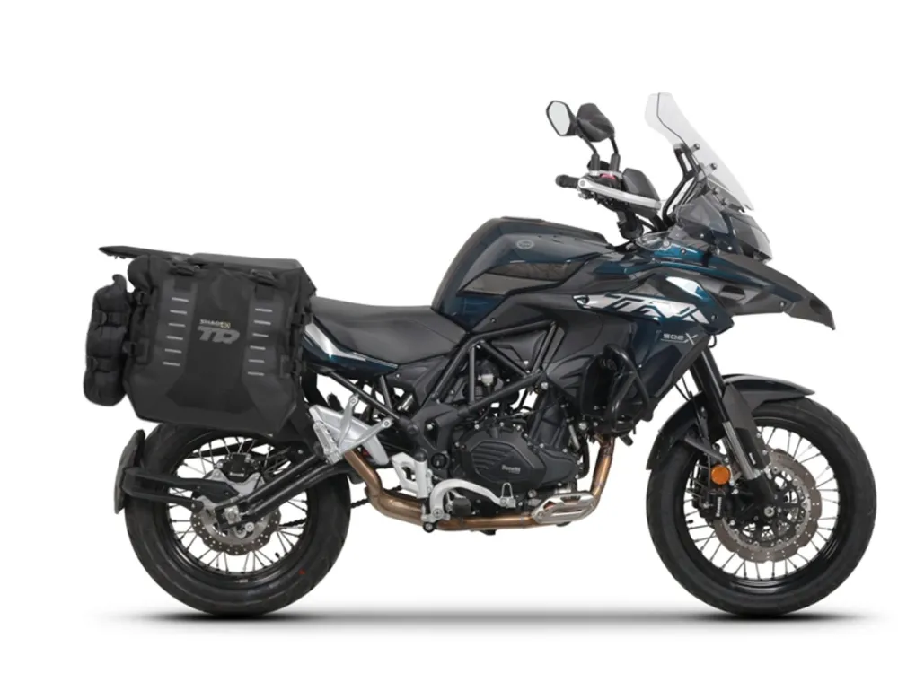 Novinka Kompletní sada bočních adventure brašen SHAD TERRA TR40, včetně montážní sady SHAD Benelli TRK 502 X