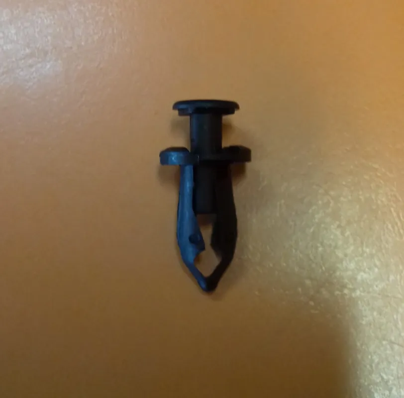 Vrácení Zdarma Plastic clips CF MOTO Gladiator PUSH RIVET
